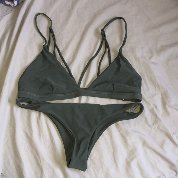 Zaful Green bikini - Picture 2 of 4